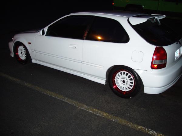 97 hatch 2000 si front clip si lips f/r type r wing rota wheels and bfg tires love them