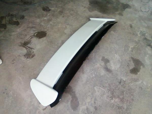 18th April 2011

Managed to get hold of a Type R wing.